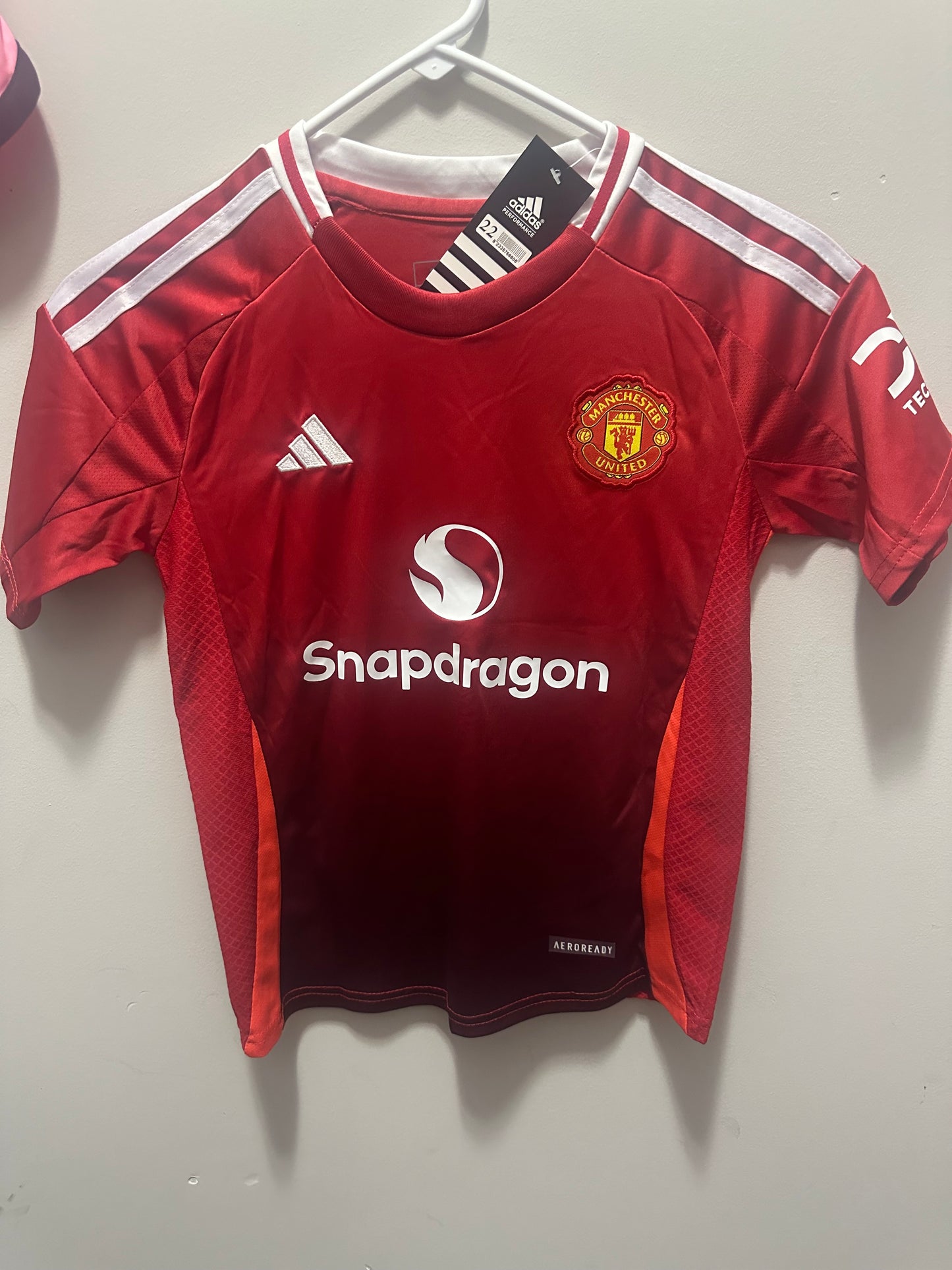 MAN UNITED Home K Mainoo size YOUTH MEDIUM