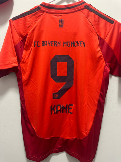 Bayern Munich YOUTH Medium/Large KANE #9